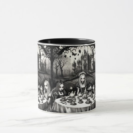 Alice im Wunderland Tee Party im Gotischen Stil Tasse (Zentrum)
