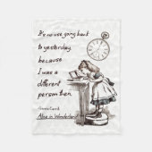 Alice im Wunderland-Zitate Fleecedecke (Vorderseite)
