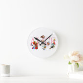 Alice in Wonderland and Friends Runde Wanduhr (Zuhause)