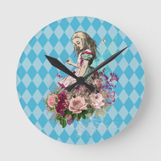 Alice in Wonderland Character on Blue Harlequin Runde Wanduhr (Vorderseite)