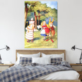 Alice the White King & The Rabbit als Court Jester Leinwanddruck (Insitu (Schlafzimmer))