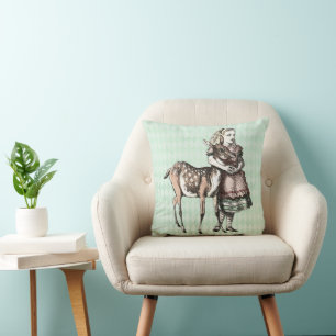 Alice und das Fawn Throw Kissen