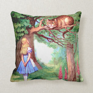 Alice und die Cheshire-Katze in Wonderland Kissen