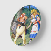 Alice und ein verärgertes Tweedledum im Runde Wanduhr (Winkel)