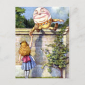 Alice und Humpty Dumpty in Wonderland Postkarte (Vorderseite)