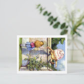 Alice und Humpty Dumpty in Wonderland Postkarte (Stehend Vorderseite)