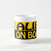 ALIEN AN BORD KAFFEETASSE (Mittel)