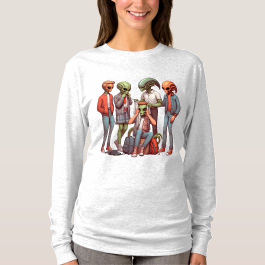 Alien Campout: Das kosmische Abenteuer erwartet T-Shirt (Vorderseite)