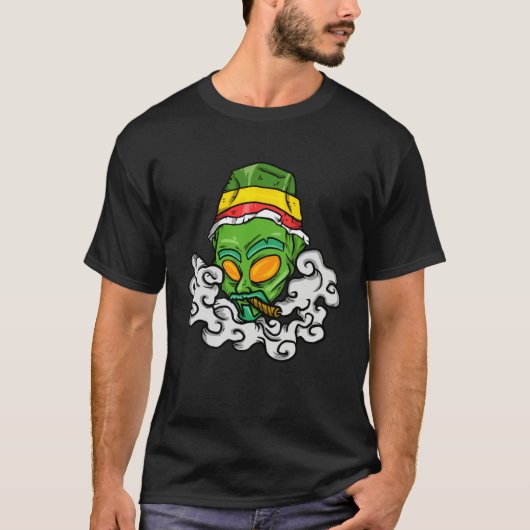 Alien Cigar Loving Alien  Extraterrestrial T-Shirt (Vorderseite)