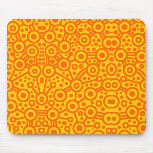 Alien Circuit II - Orange auf Bernstein Mousepad (Vorne)