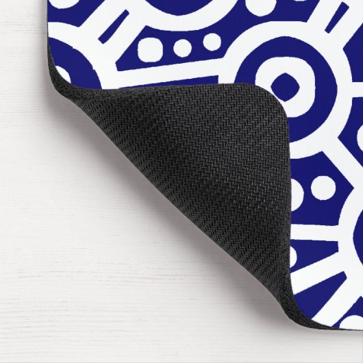 Alien Circuit - White on Deep Blue Mousepad (Ecke)