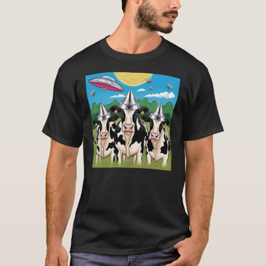 Alien Cow Tin Foil Hat T-Shirt, UFO Tshirt (Vorderseite)