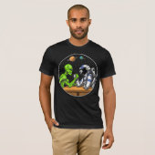 Alien des Weltraumamts Wrestling Funny Cosmic T-Shirt (Vorne ganz)