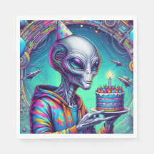 Alien, die Birthday Cake hält