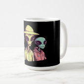 Alien Duo Coffee Mug – Retro Sci-Fi Kaffeetasse (VorderseiteRechts)