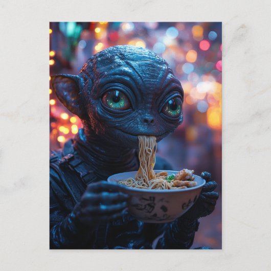 Alien Eating Noodles Postkarte (Vorderseite)