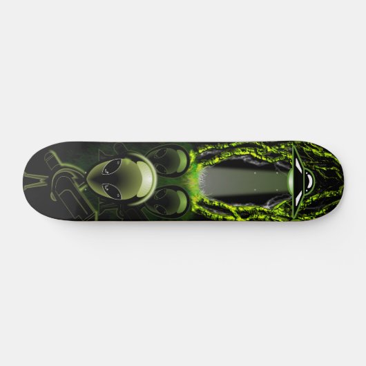 Alien-EindringlingeSkateboard Skateboard (Horizontal)