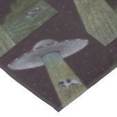 Alien Entführung Tischdecke (Schrägansicht)