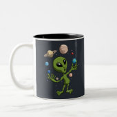 Alien fand das Leben Zweifarbige Tasse (Links)