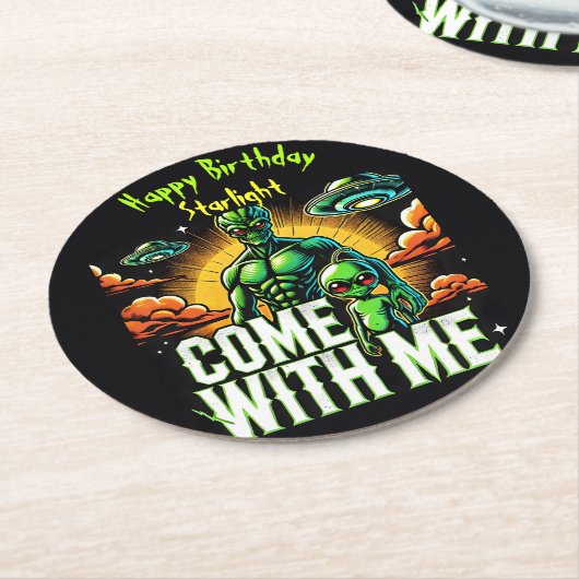 Alien Figures: Abenteuer im Weltraum Runder Pappuntersetzer (Angewinkelt)