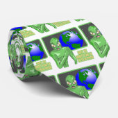 Alien Funny Earth Review Krawatte (Gerollt)