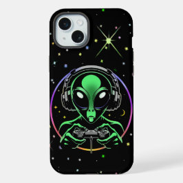 Alien Gamer mit Stars iPhone 15 Plus Hülle