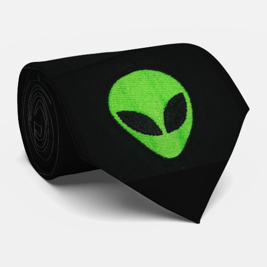 Alien Gesicht2 Krawatte (Gerollt)