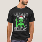 Alien glaubt an hässlichen Pullover zu Weihnachten (Vorderseite)