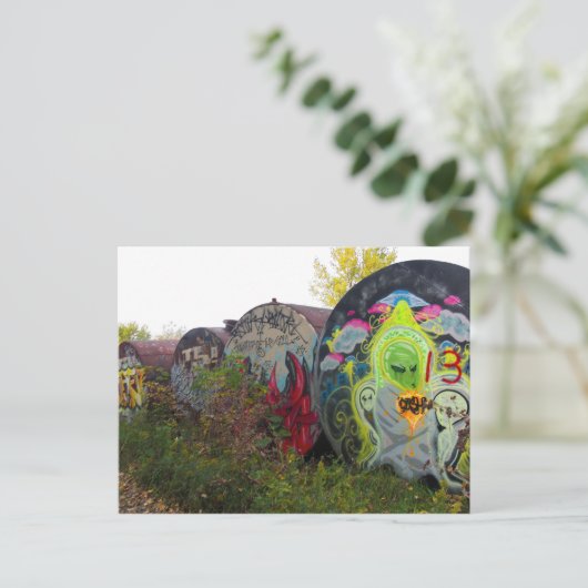 Alien Graffiti 2 Postkarte (Stehend Vorderseite)