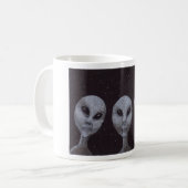 Alien Grays Kaffeetasse (Vorderseite Links)