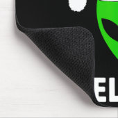 Alien Green Face Christmas Santa Hat Believe Mousepad (Ecke)