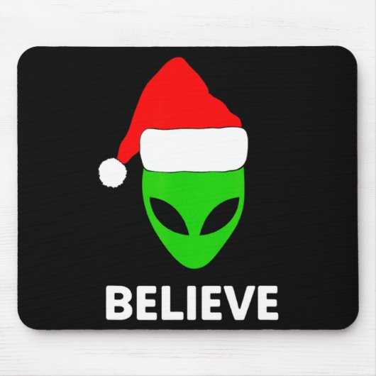 Alien Green Face Christmas Santa Hat Believe Mousepad (Vorne)