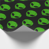 Alien Green Head ufo Science Fiction Extraterrestl Geschenkpapier (Ecke)