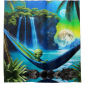 Alien Hammock zu einem Urlaub am Strand Duschvorhang (Vorderseite)