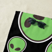 Alien Head Beach Handtuch (Beispiel)