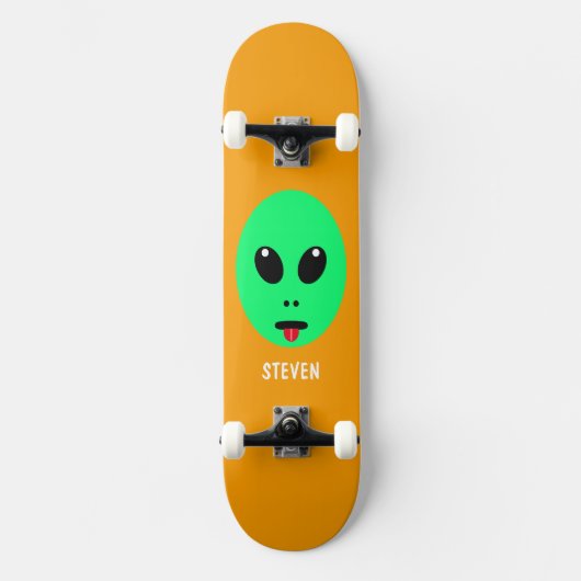 Alien Head Green Orange Personalisiert Kids Skateboard (Vorderseite)