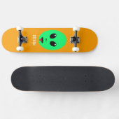 Alien Head Green Orange Personalisiert Kids Skateboard (Horizontal)