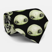 Alien Head Krawatte (Gerollt)
