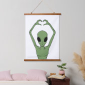 Alien-Herz-Pose Wandteppich Mit Holzrahmen (Schlafzimmer)