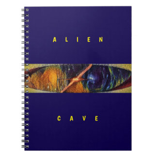 Alien-Höhle - Lila  Notizblock