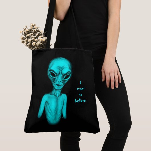 Alien, ich wollte zu glauben tasche (Von Nahem)