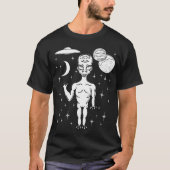 Alien im Weltraum mit Planeten, Sternen und fliege T-Shirt (Vorderseite)
