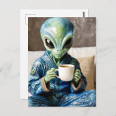 Alien in Blue PJs mit einem Kaffee Postkarte (Vorne/Hinten)