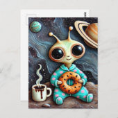 Alien in Blue PJs mit Kaffee und Bagel Postkarte (Vorne/Hinten)