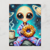 Alien in PJs mit Kaffee und Bagel Postkarte (Vorderseite)