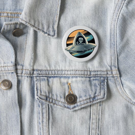 Alien in Raumfahrt Button (Beispiel)