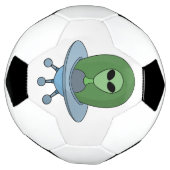 Alien in seinem kleinen Raumschiff Fußball (Gedreht)