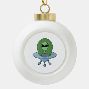 Alien in seinem kleinen Raumschiff Keramik Kugel-Ornament