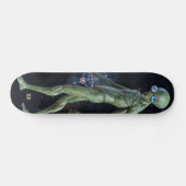 Alien in Sonnenbrillen D-Markenbezeichnung Skateboard (Horizontal)
