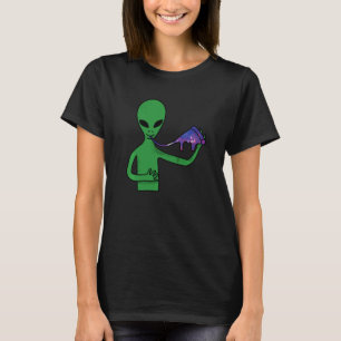 Alien isst ein Stück Galaxy Pizza Funny T-Shirt